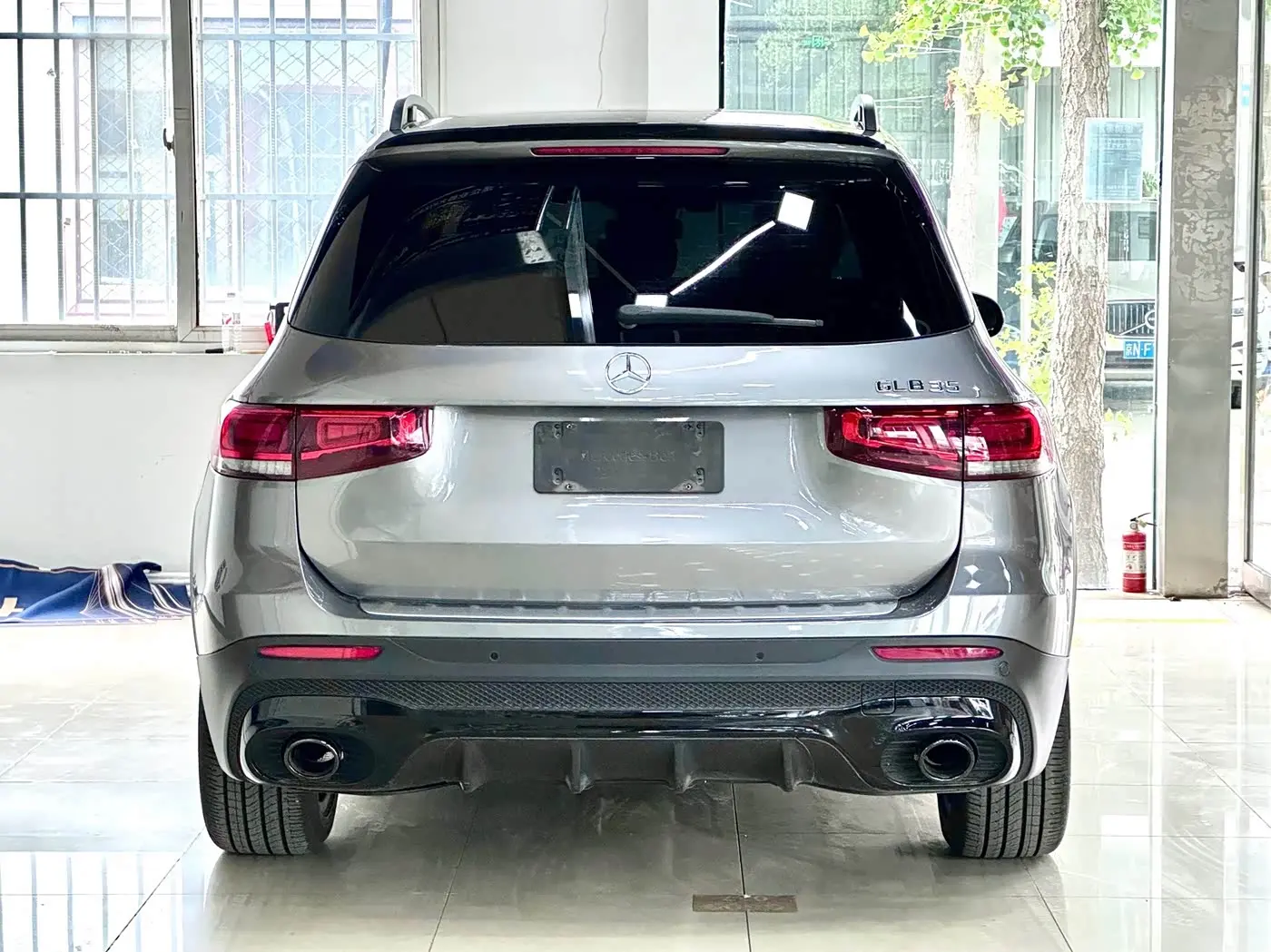 Mercedes-Benz GLB AMG 2021 — Фото 7/20