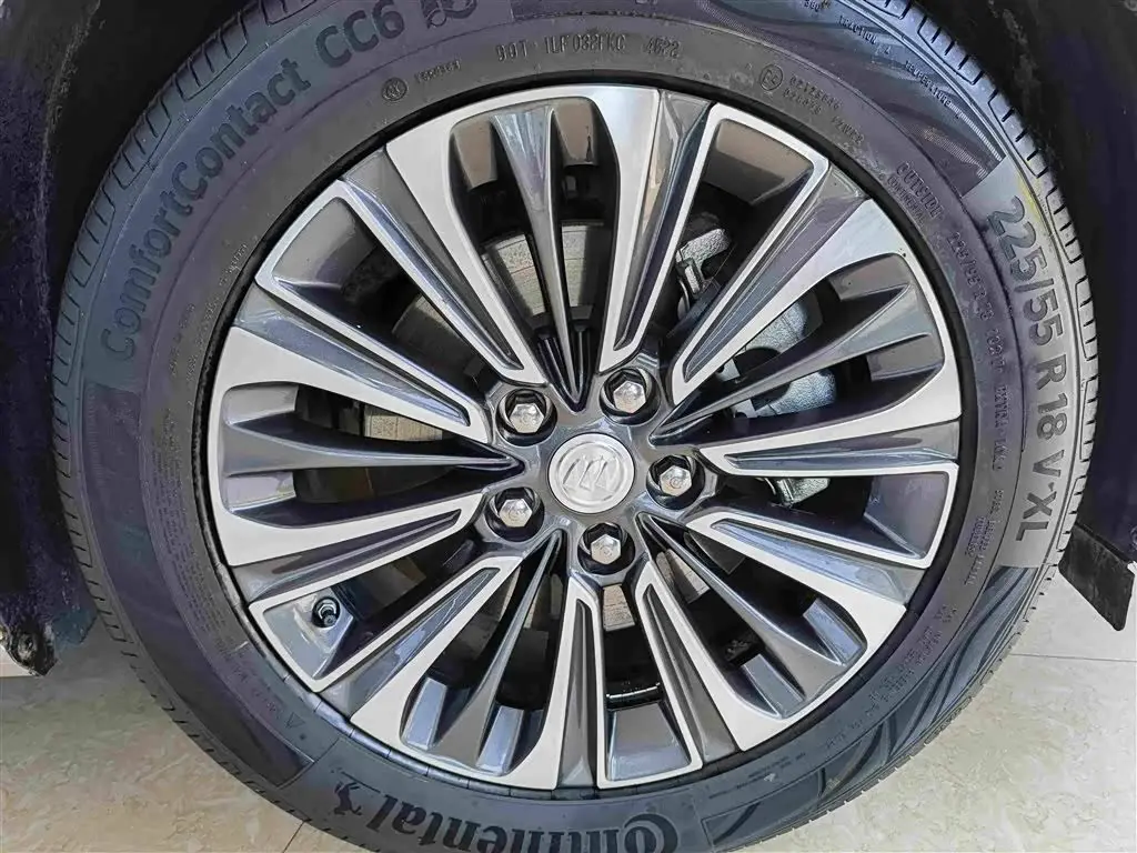 Buick GL8 2021 — ფოტო 10/11