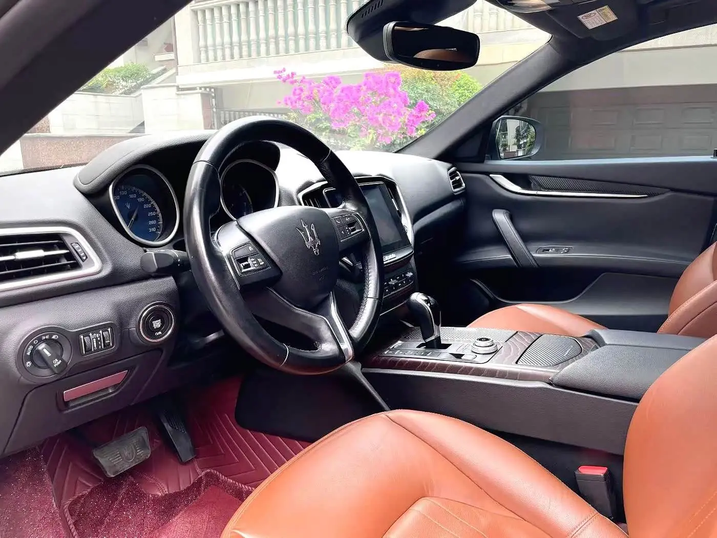 Maserati Ghibli 2017 — Фото 3/15