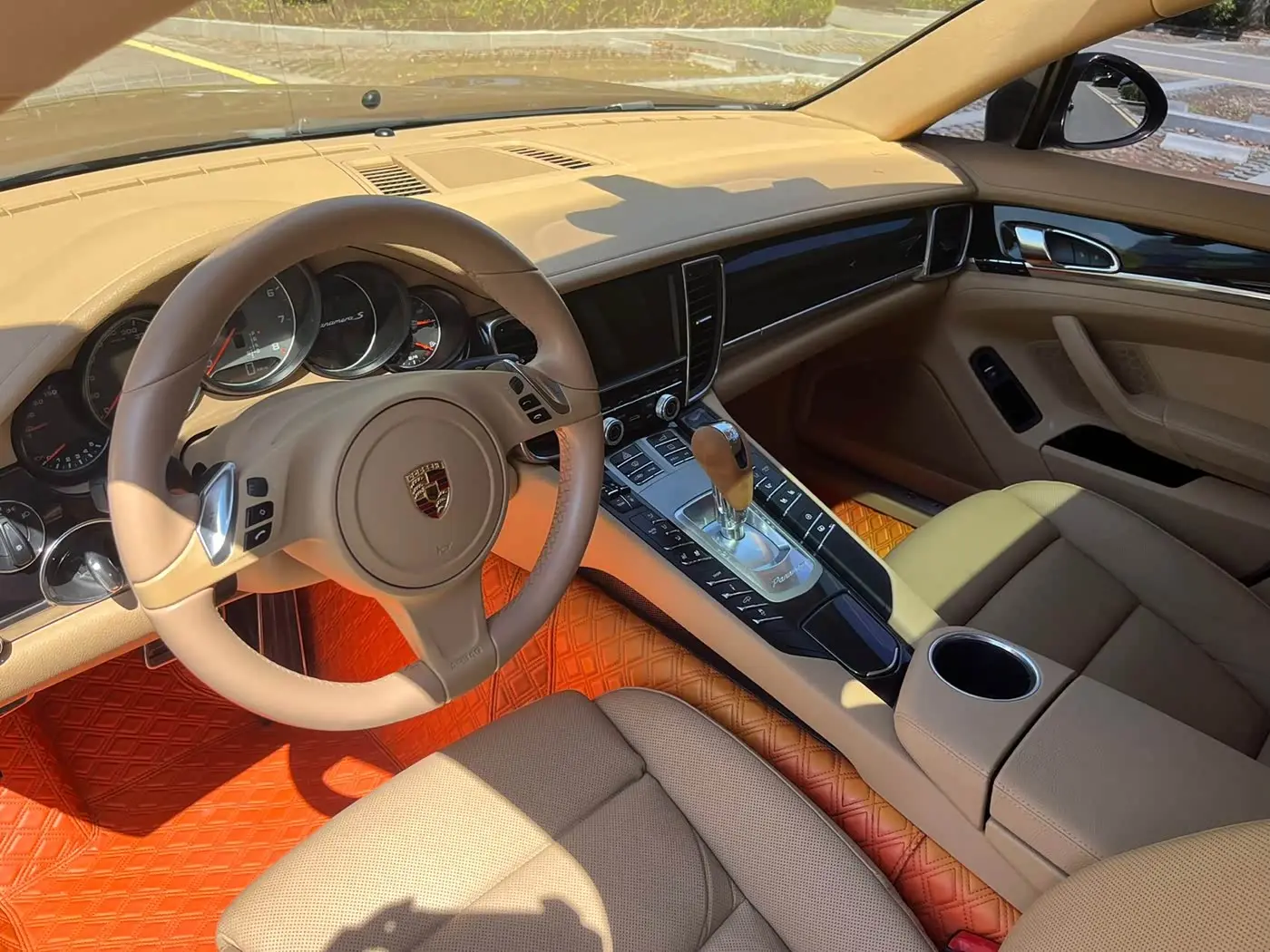 Porsche Panamera 2014 — Photo 4/20