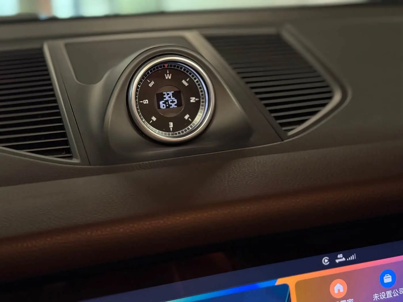 Porsche Macan 2019 — Photo 13/17