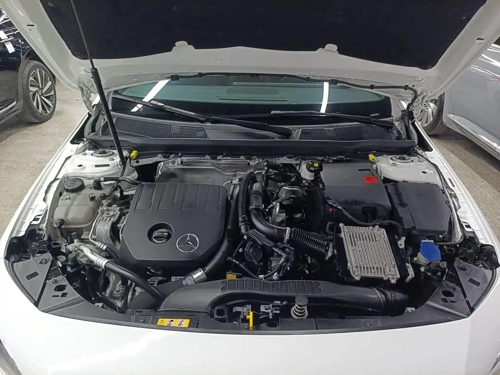 Mercedes-Benz A-Class 2024 — Фото 15/20