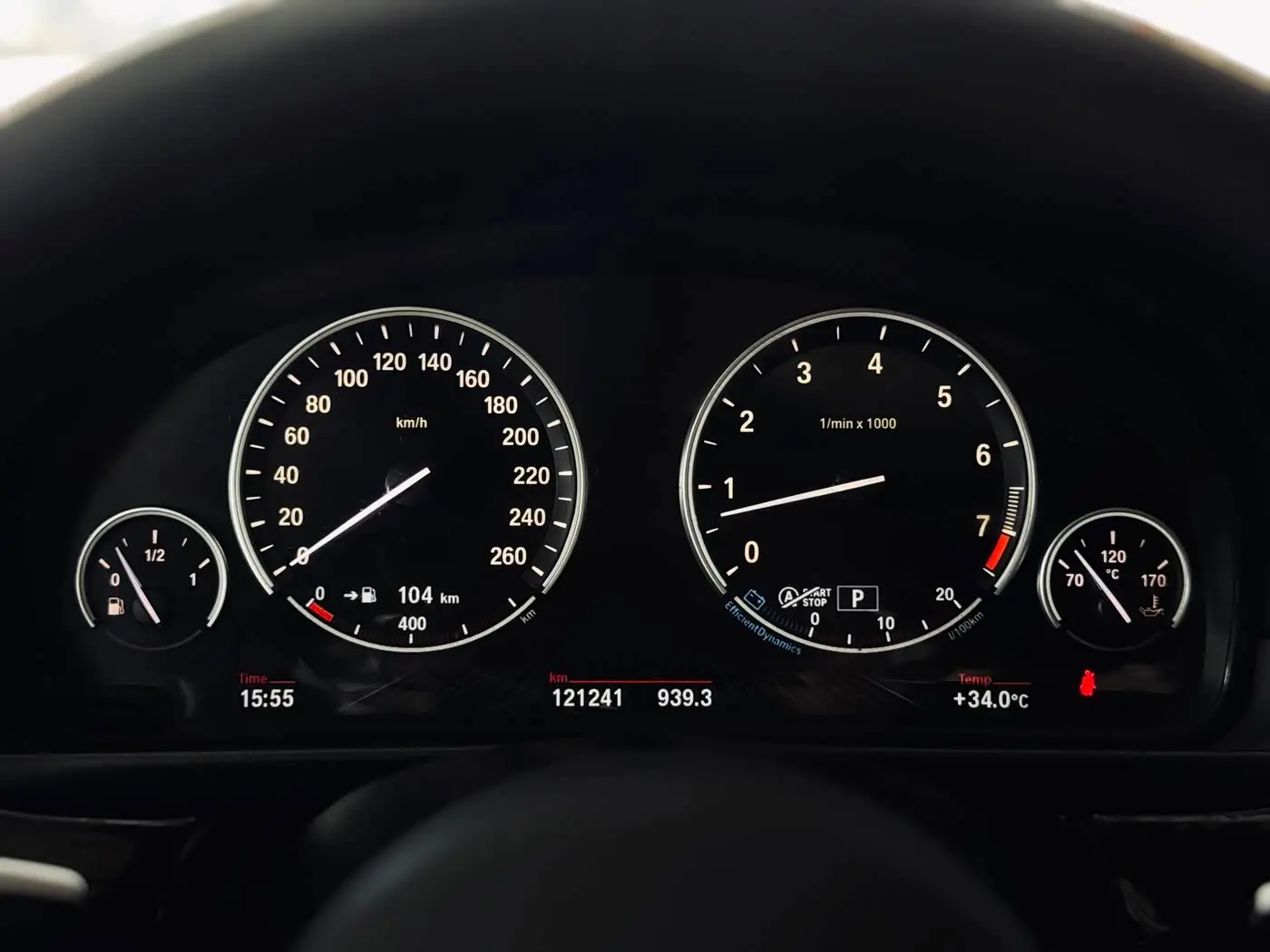 BMW 5 Series 2014 — Şəkil 14/15