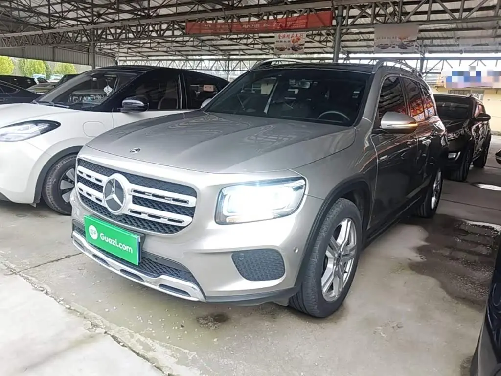 Mercedes-Benz GLB 2020 — Фото 2/20