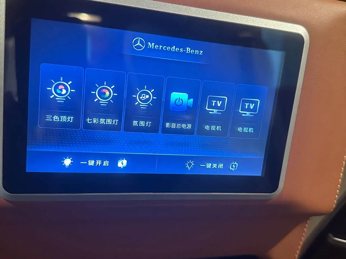 Mercedes-Benz Vito 2022 — ფოტო 8/12