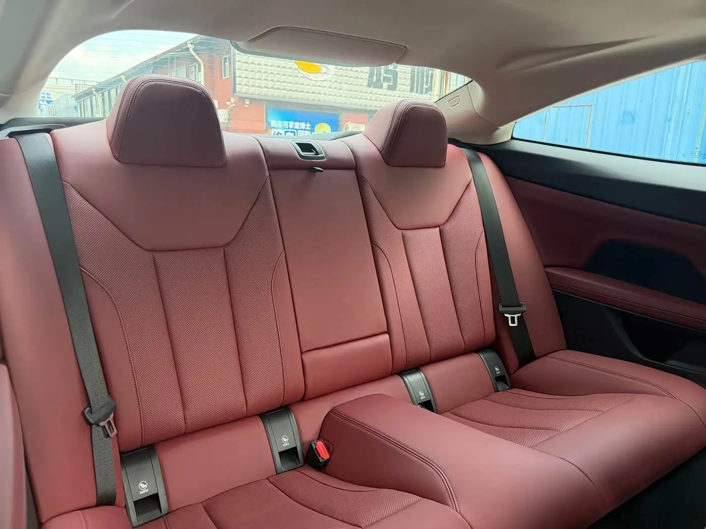 BMW 4 Series 2025 — Photo 12/12