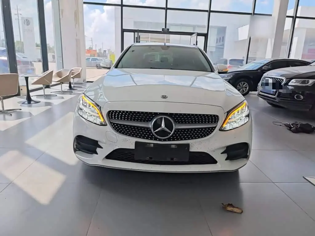 Mercedes-Benz C-Class 2020 — Фото 3/20