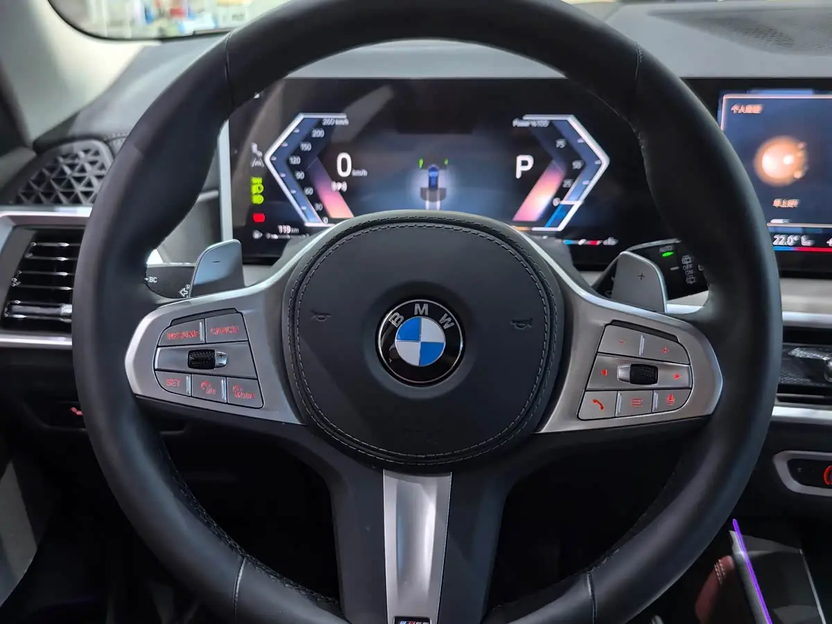 BMW X5 2026 — Photo 14/18