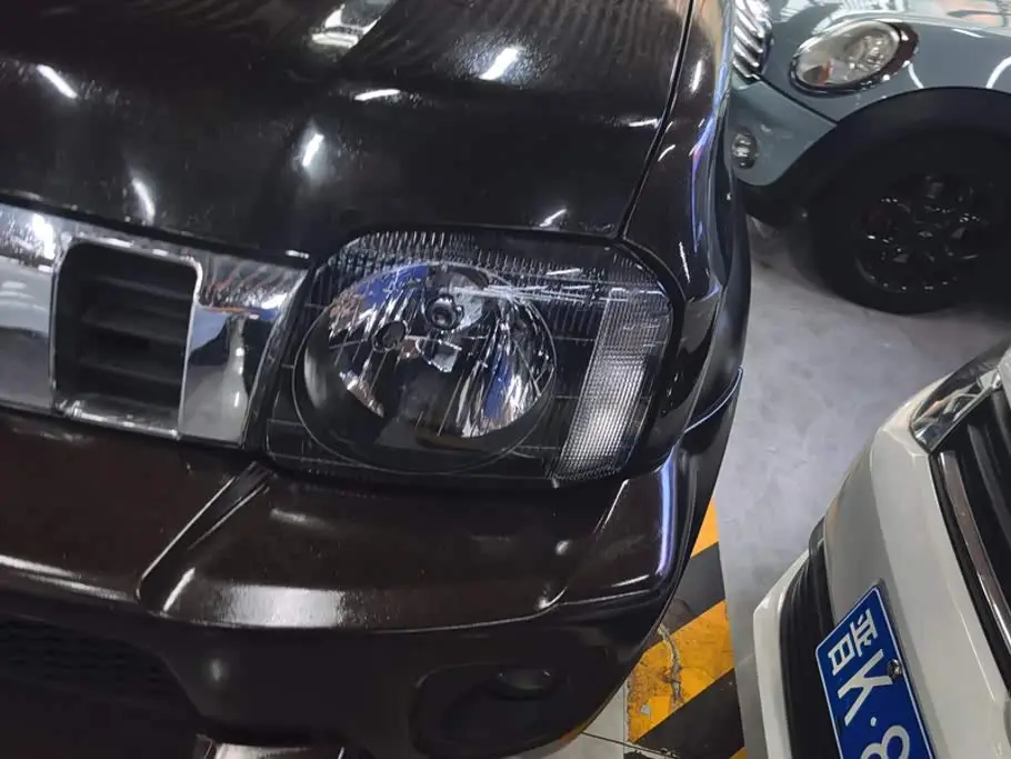 Suzuki Jimny 2018 — Photo 5/16