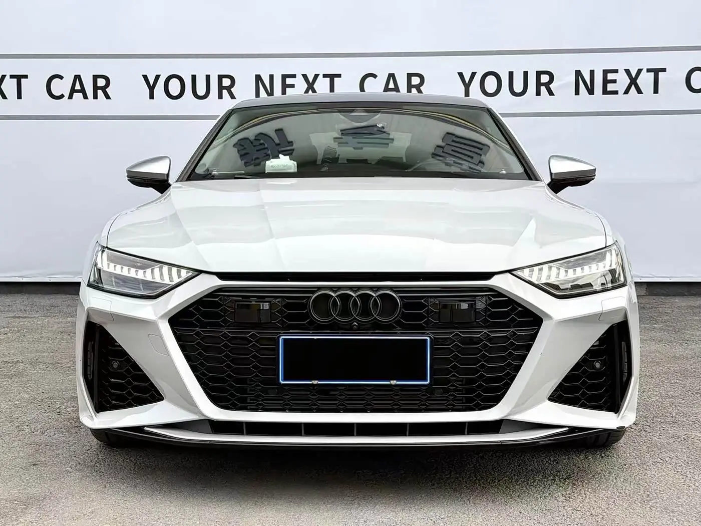 Audi A7 2023 — Фото 2/9