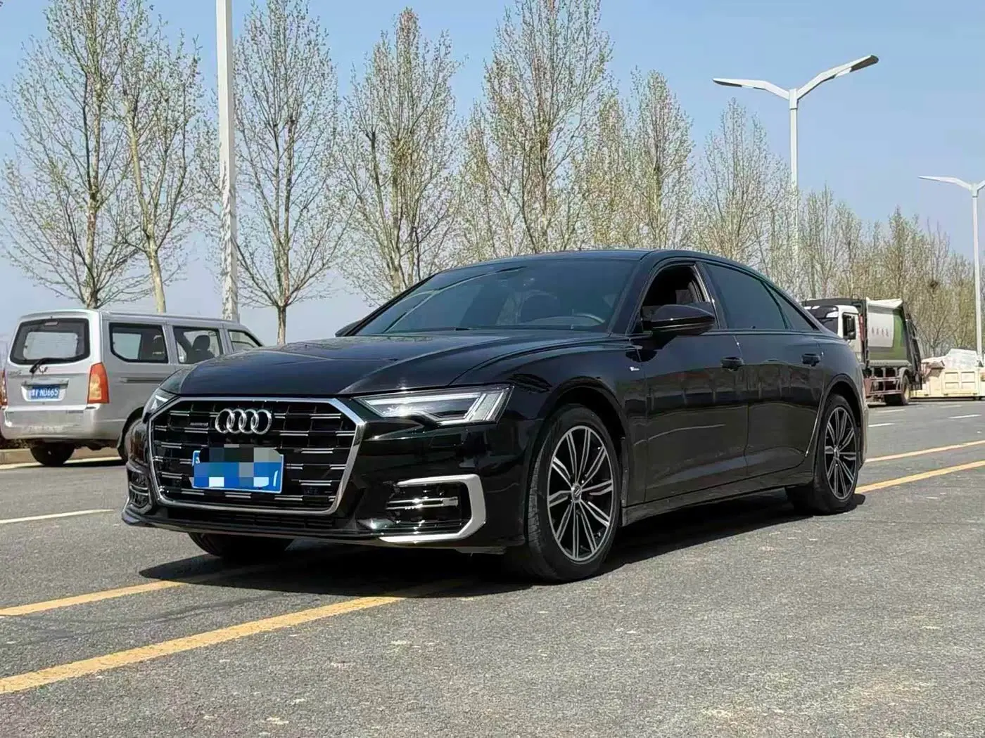 Audi A6L 2020 — Фото 1/9