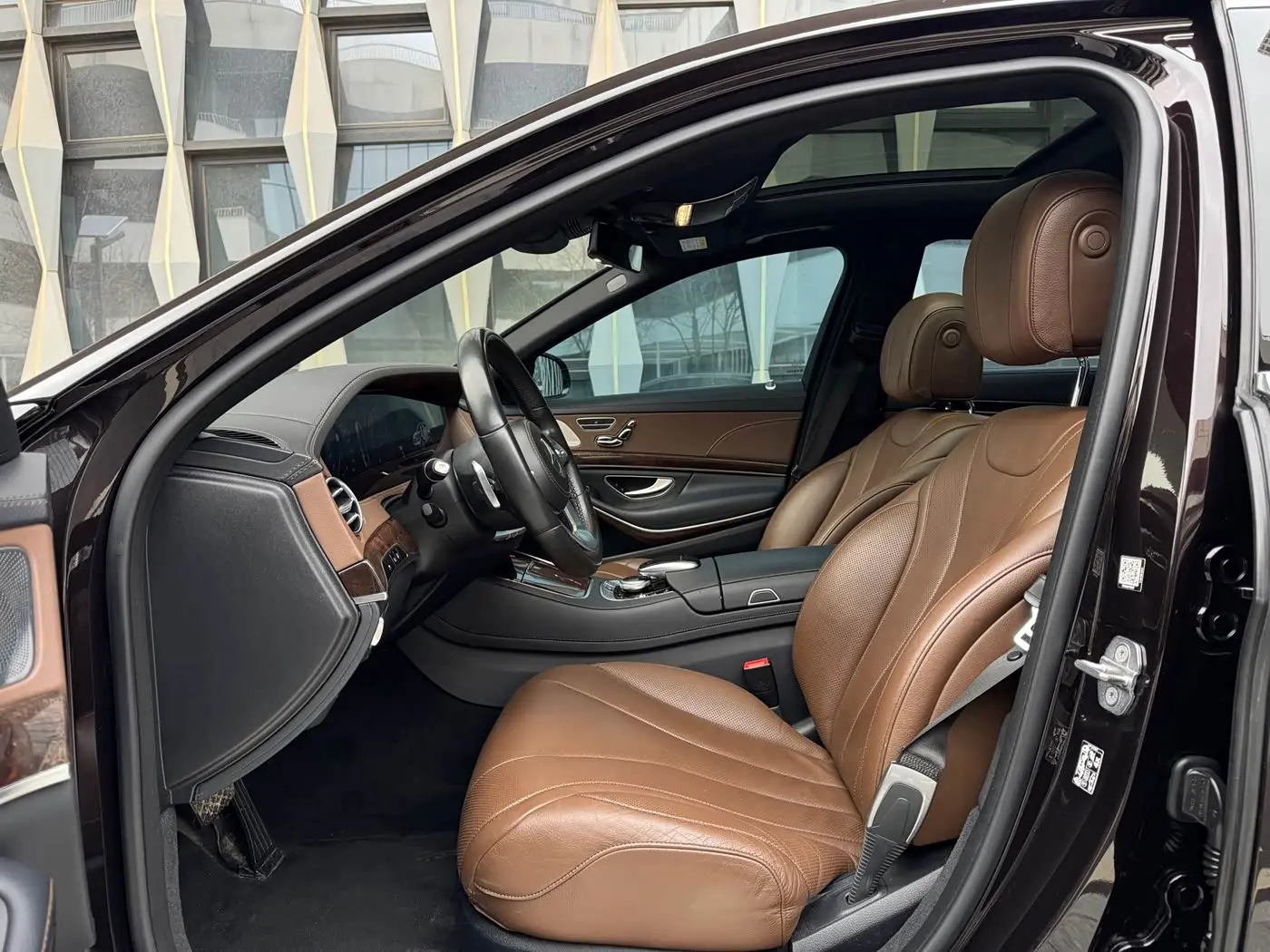 Mercedes-Benz S-Class 2018 — Photo 5/20