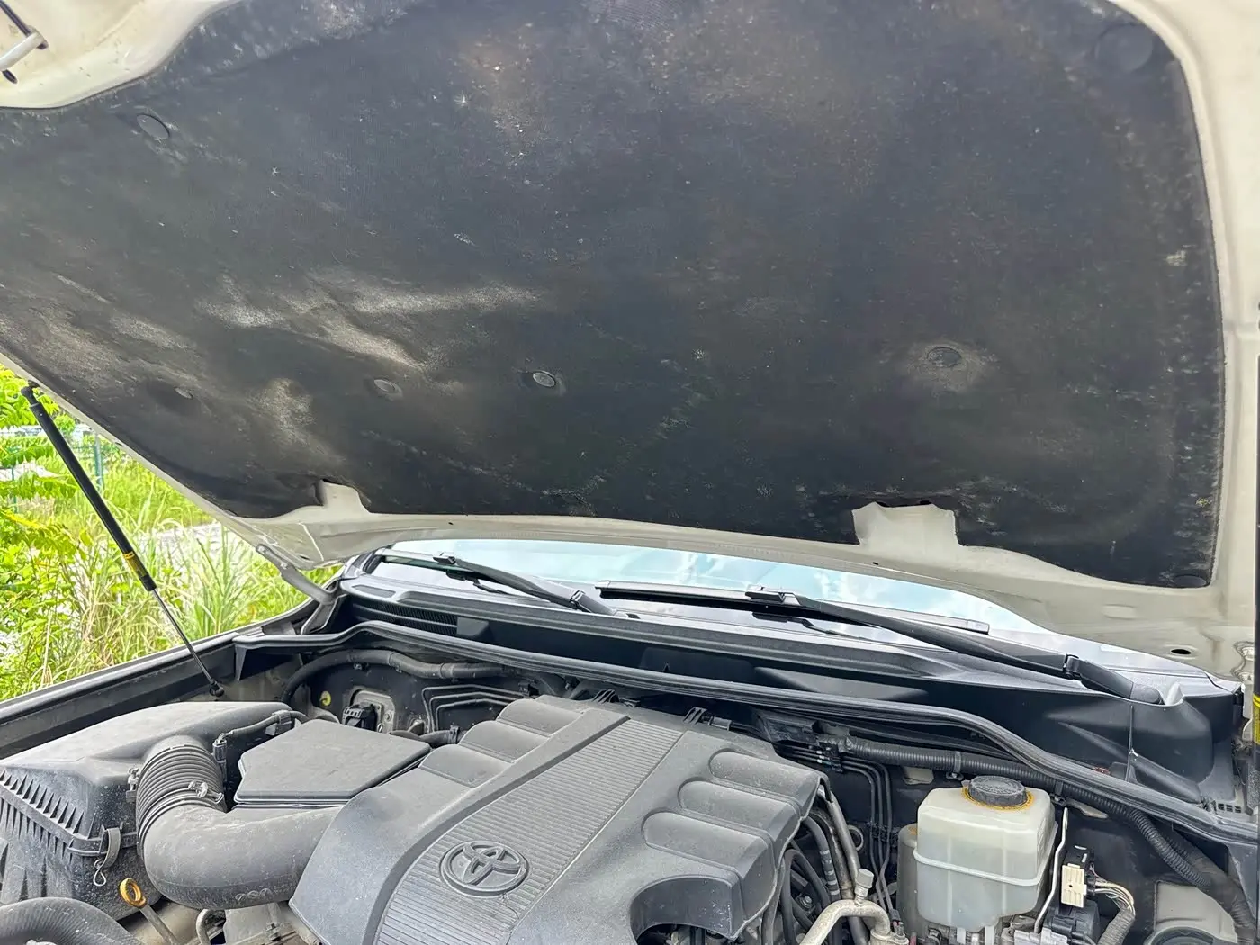 Toyota Land Cruiser 2016 — Photo 13/13