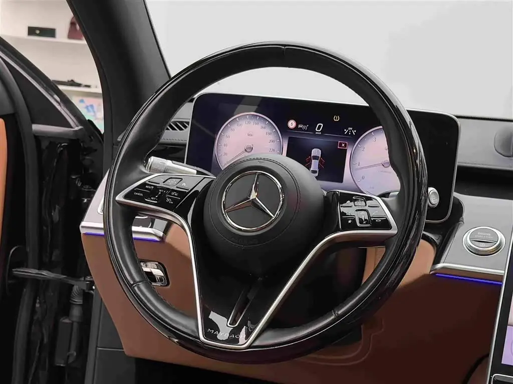 Mercedes-Benz Maybach S-Class 2022 — Фото 16/20