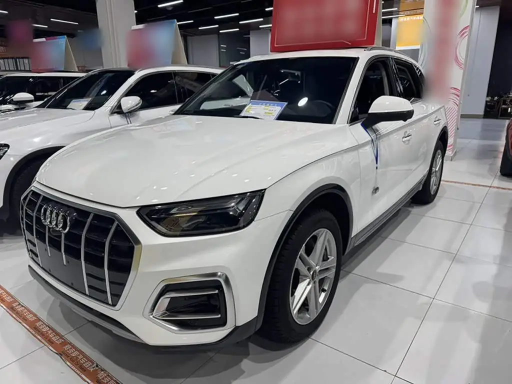 Audi Q5L, 2021