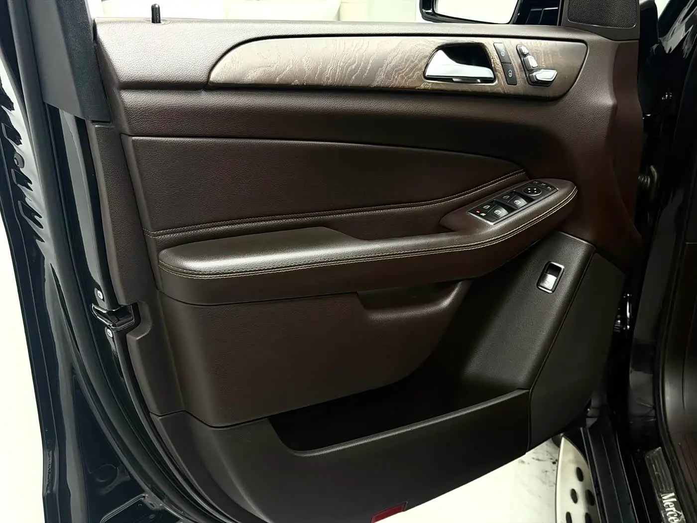 Mercedes-Benz GLE 2017 — Фото 20/20