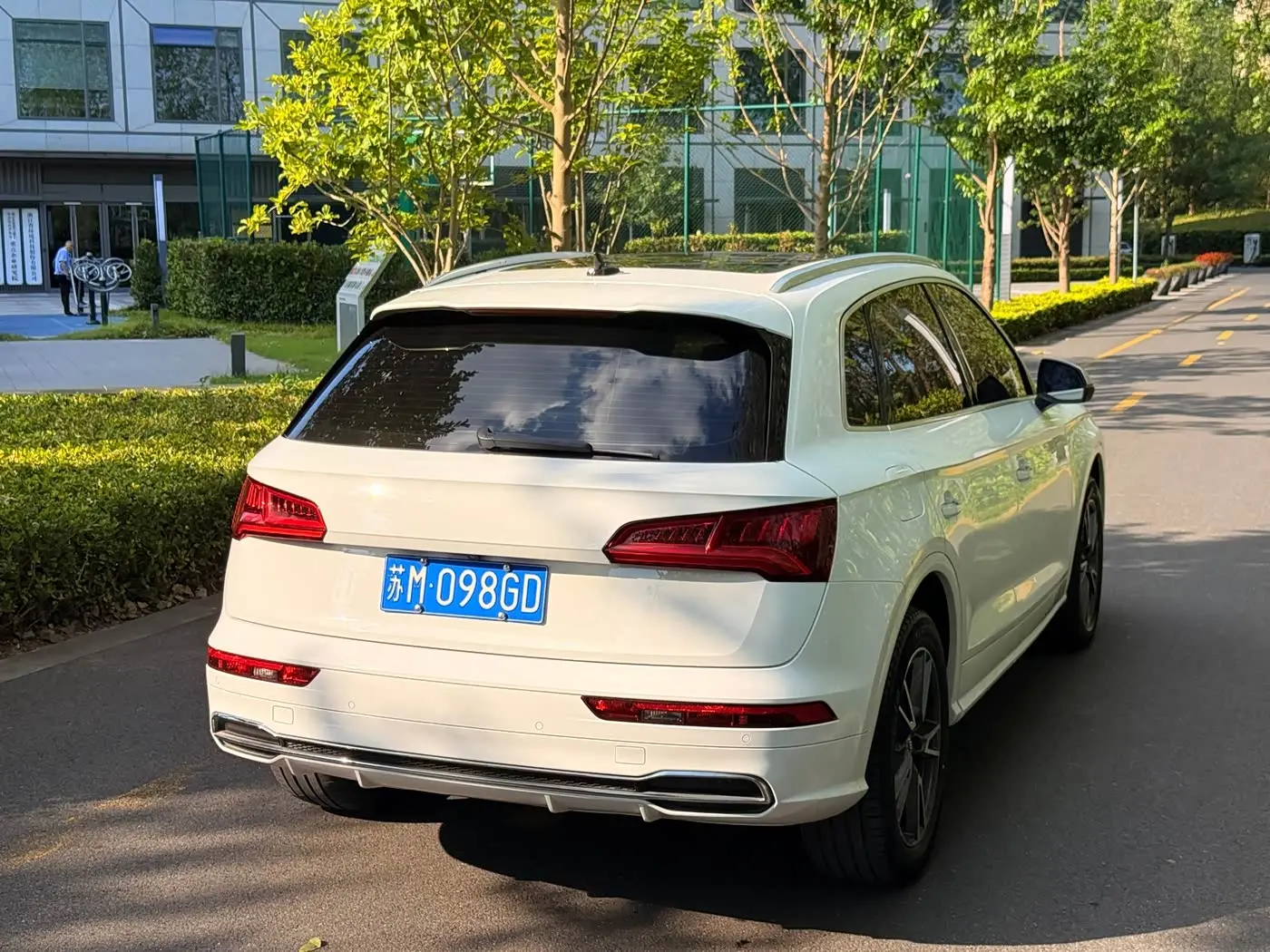 Audi Q5L 2020 — Фото 5/9