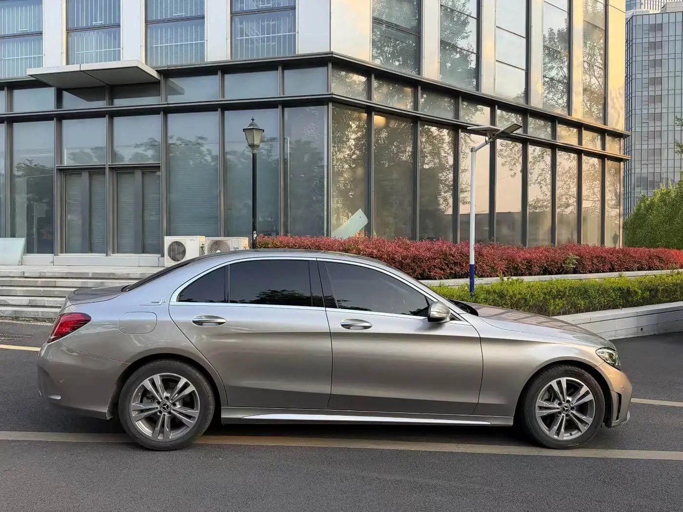Mercedes-Benz C-Class 2020 — ფოტო 6/9