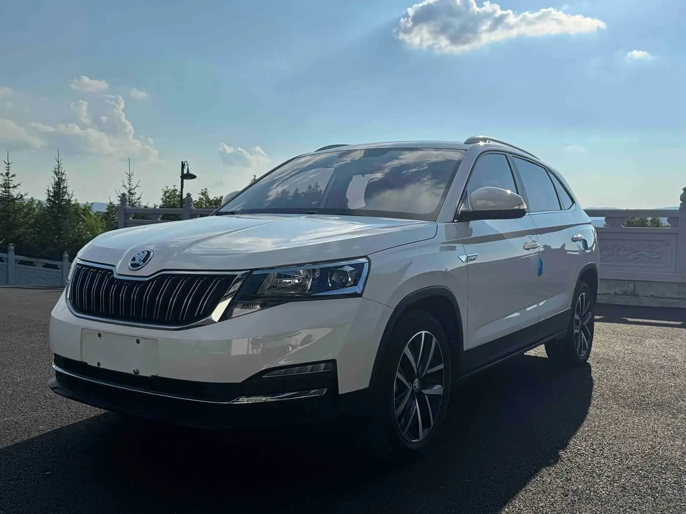 Škoda Kamiq 2021 — Photo 1/20