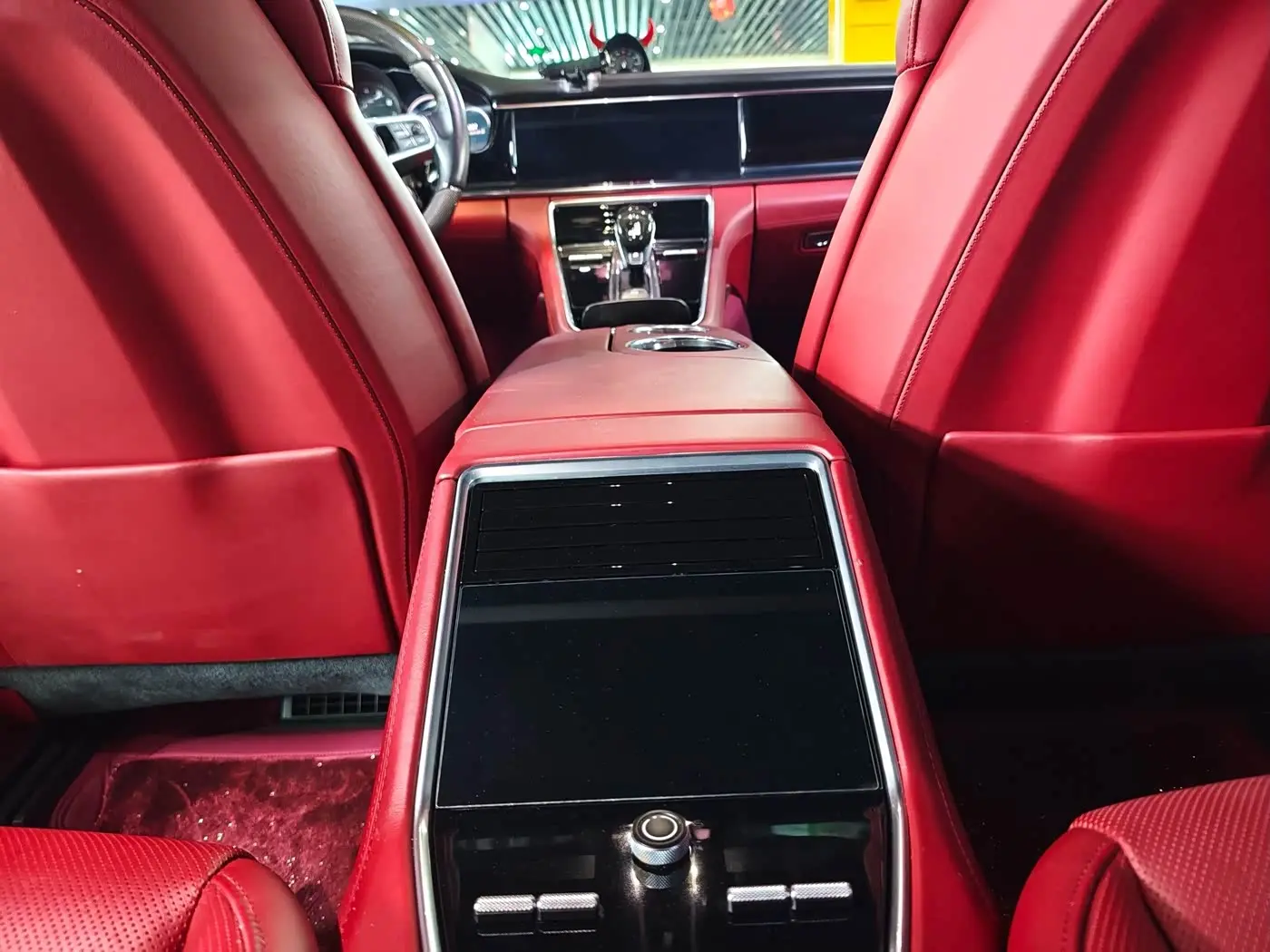 Porsche Panamera 2020 — Photo 9/13