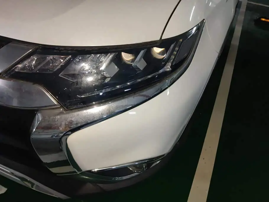 Mitsubishi Outlander 2020 — Photo 5/16