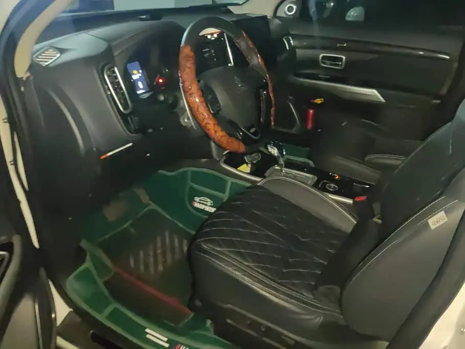 Mitsubishi Outlander 2020 — Photo 9/16