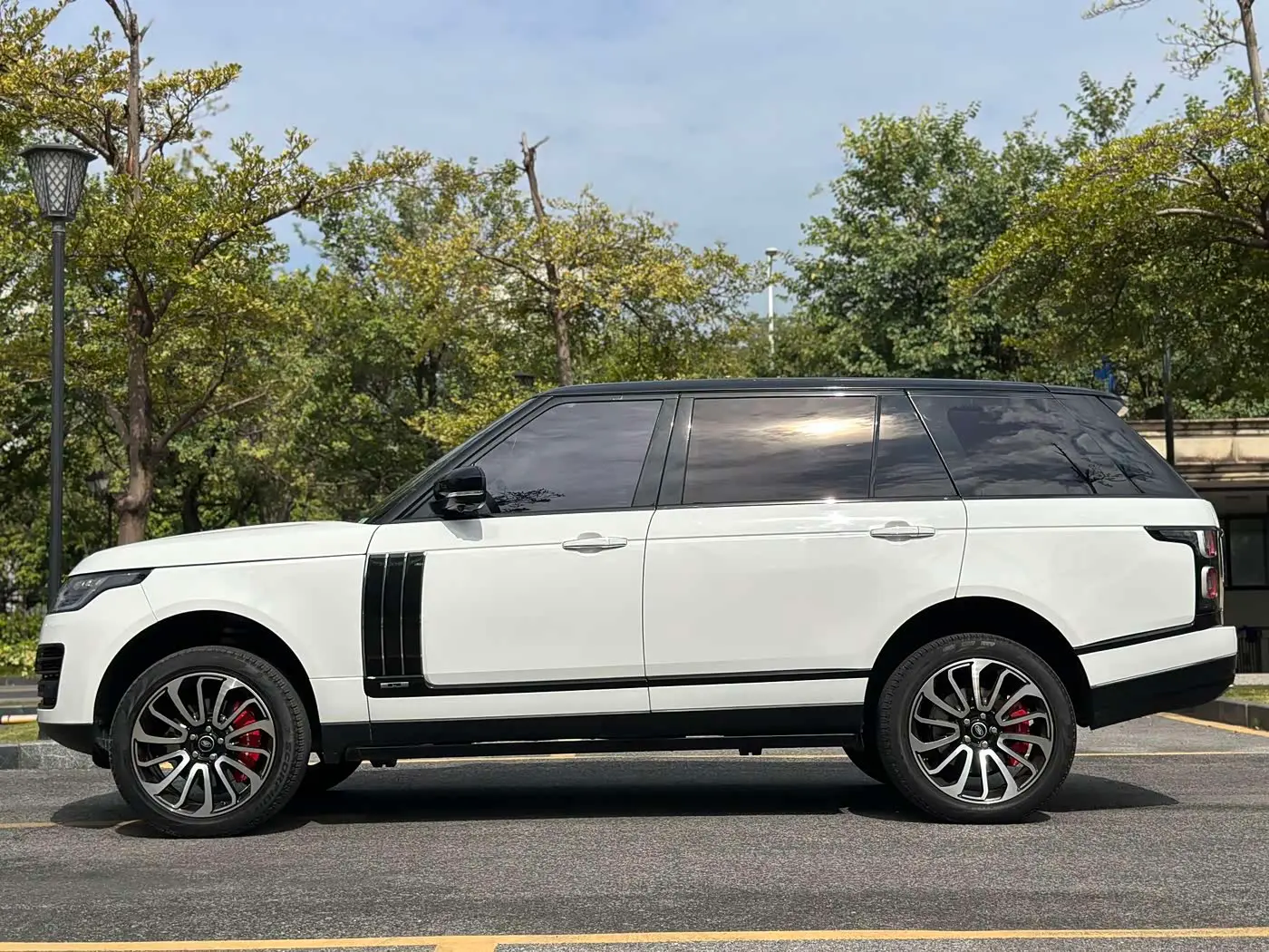 Land Rover Range Rover 2016 — Фото 17/20