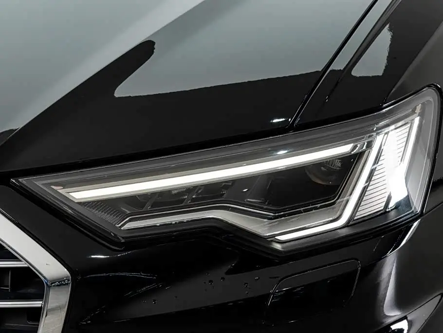 Audi A6L 2019 — Photo 4/20