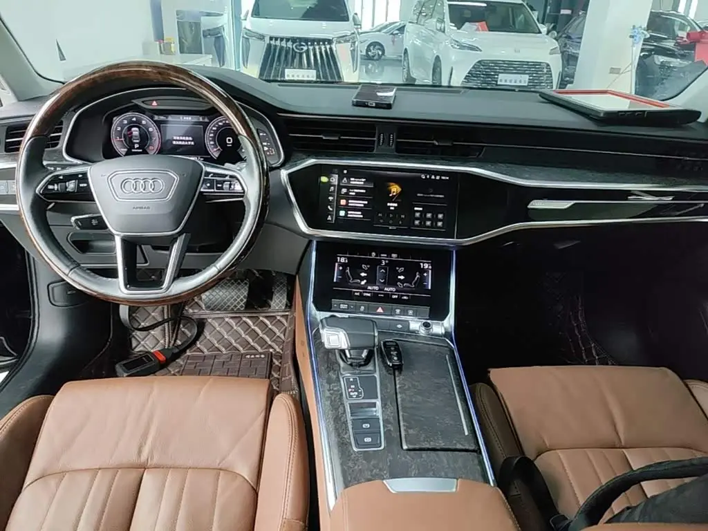 Audi A6L 2021 — Photo 10/20
