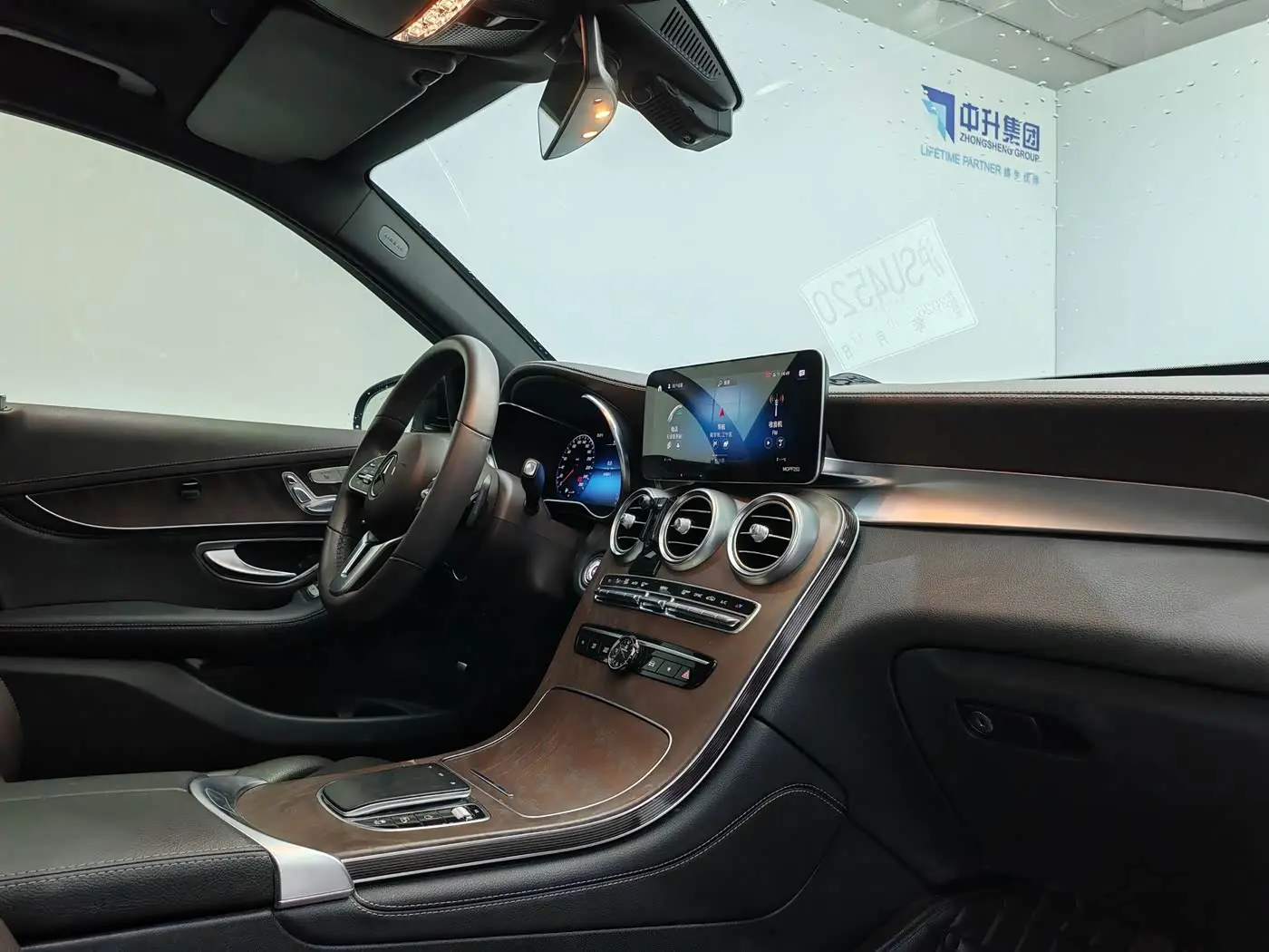 Mercedes-Benz GLC 2020 — Şəkil 15/20