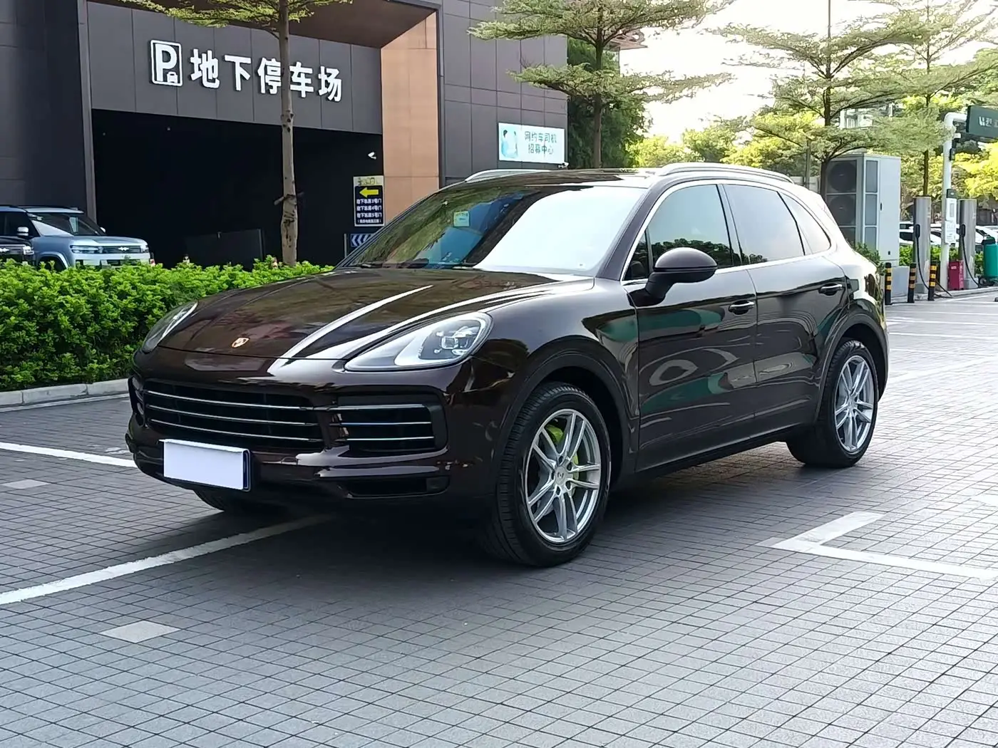 Porsche Cayenne, 2023