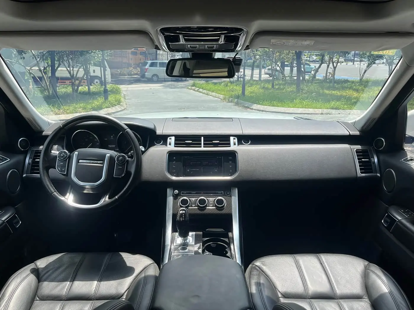 Land Rover Range Rover Sport 2016 — Фото 5/17
