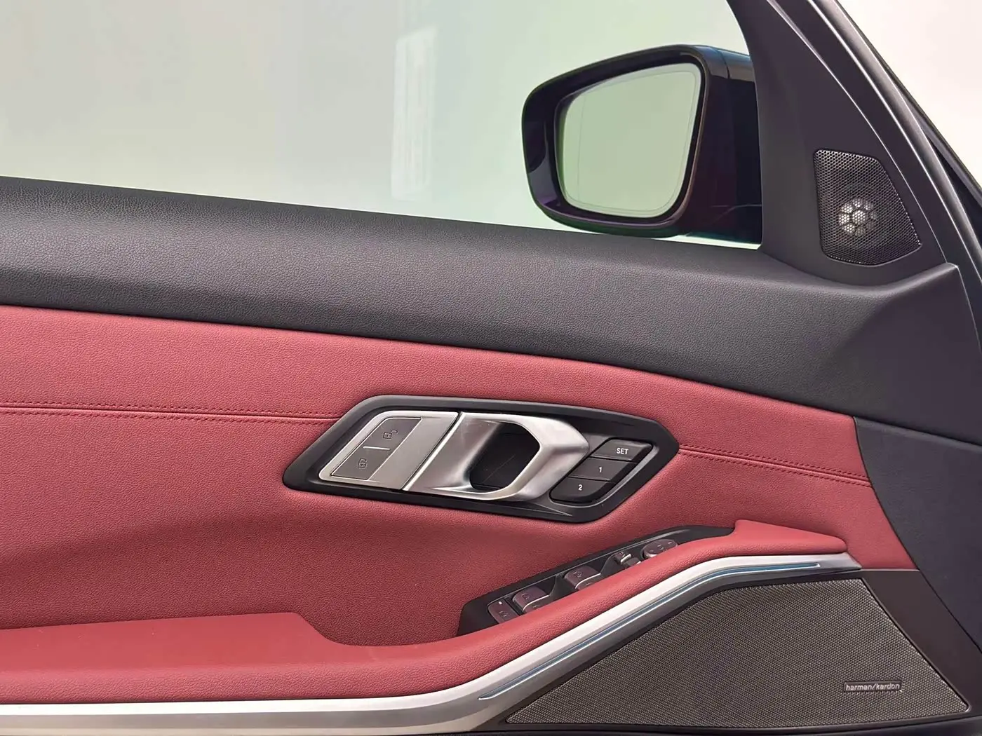 BMW 3 Series 2021 — Photo 10/13