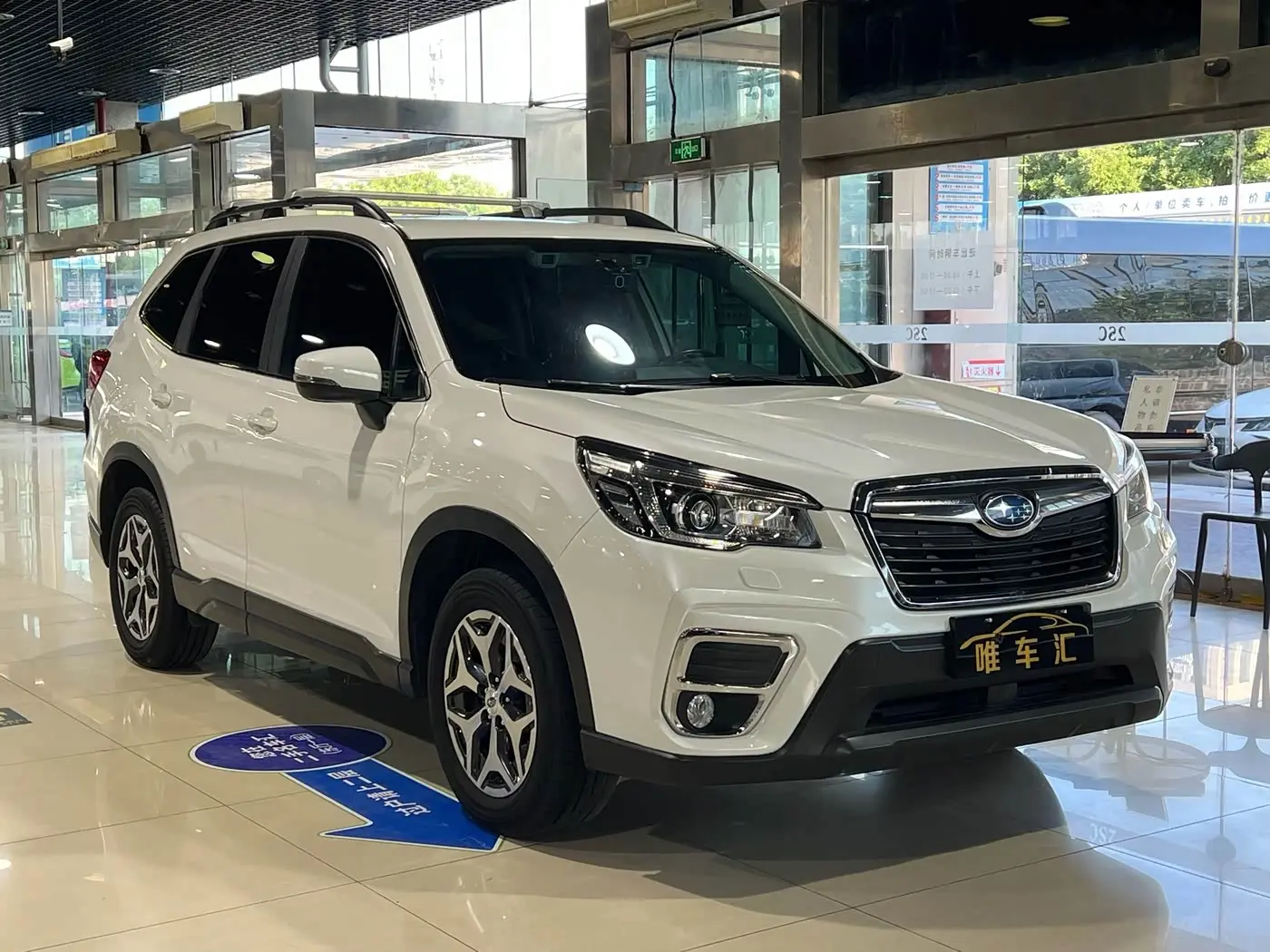 Subaru Forester 2019 — ფოტო 3/20