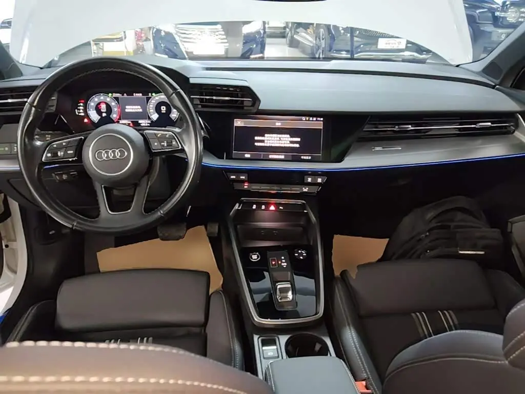 Audi A3 2024 — Фото 10/20