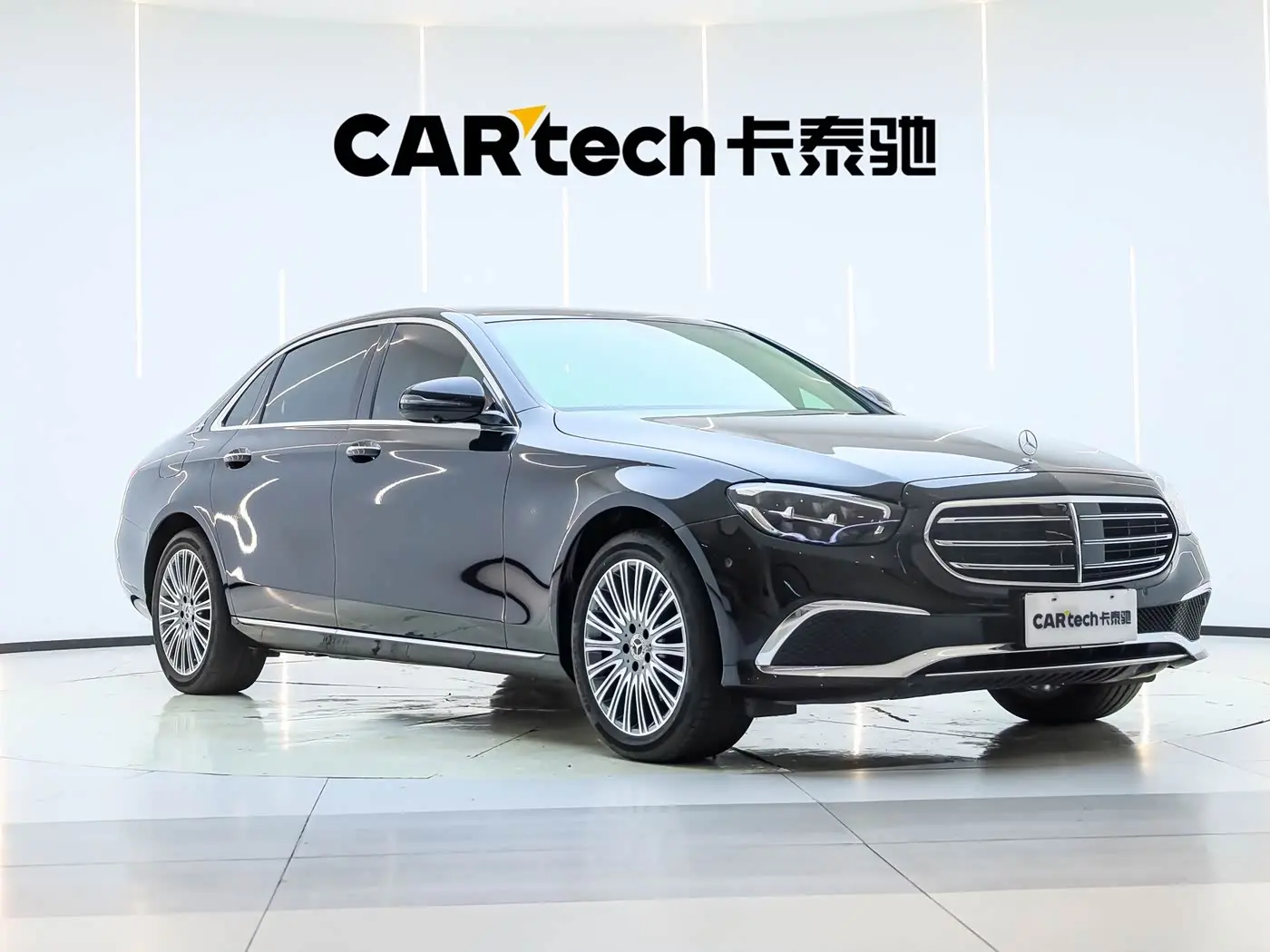 Mercedes-Benz E-Class 2021 — Фото 3/20