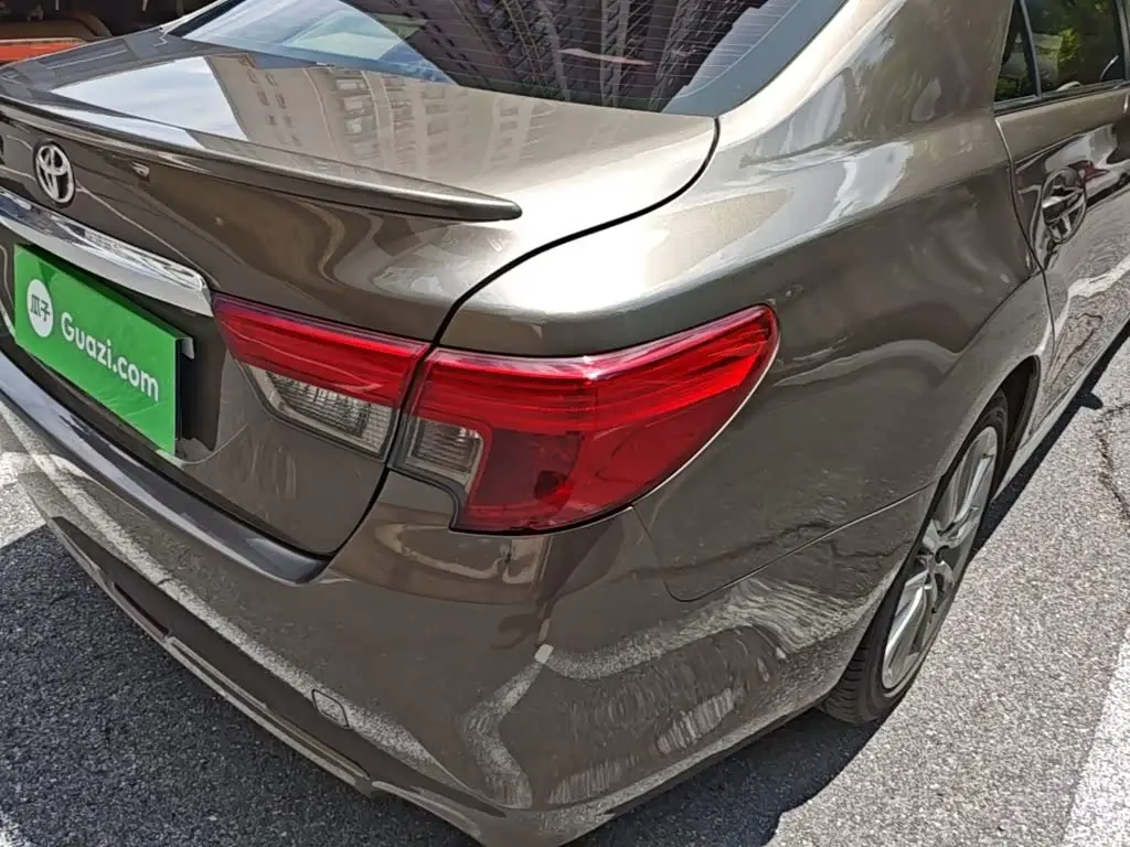 Toyota Reiz 2016 — Şəkil 8/20