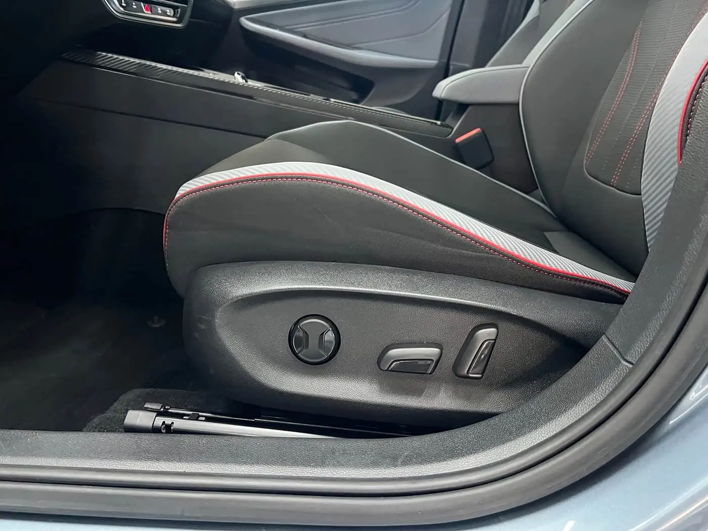 Volkswagen Lamando 2023 — Photo 13/20