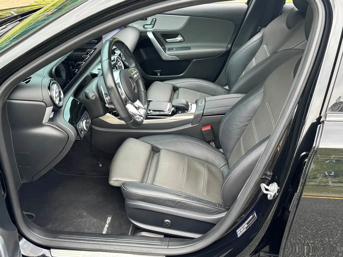 Mercedes-Benz A-Class AMG 2021 — Photo 3/20