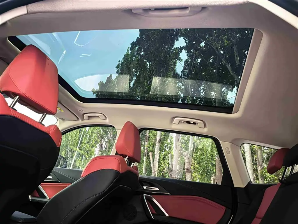 BMW X1 2023 — Photo 6/13