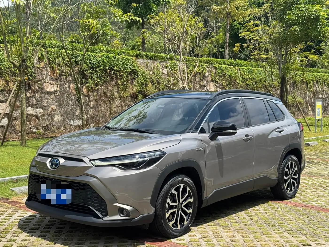 Toyota Frontlander, 2023