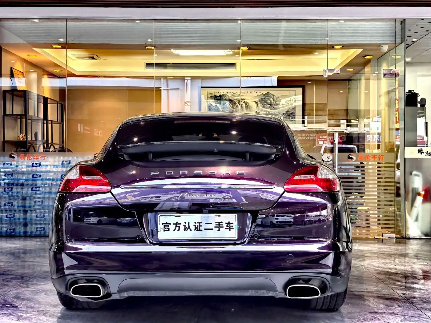 Porsche Panamera 2011 — Photo 16/18