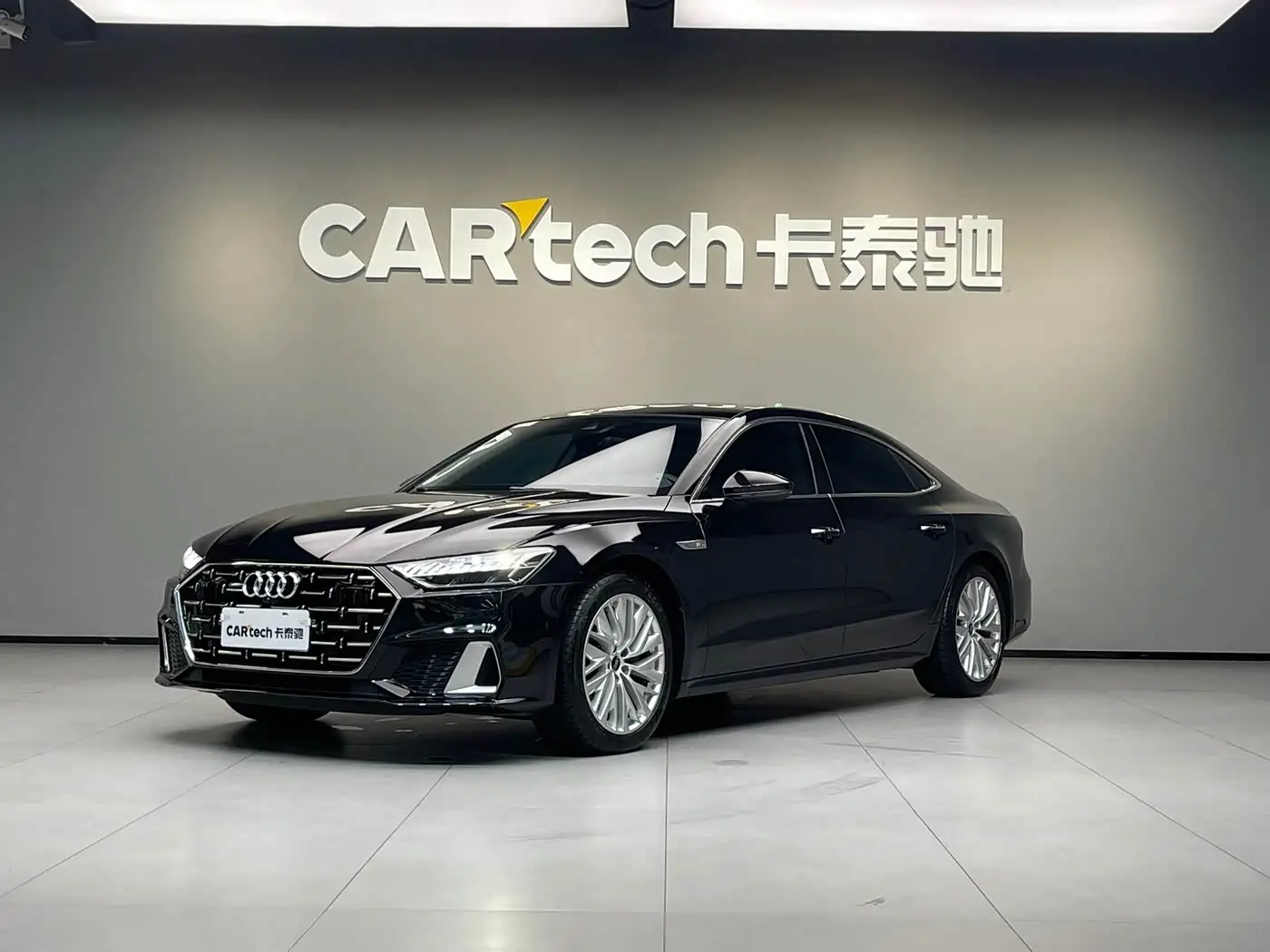 Audi A7L, 2024