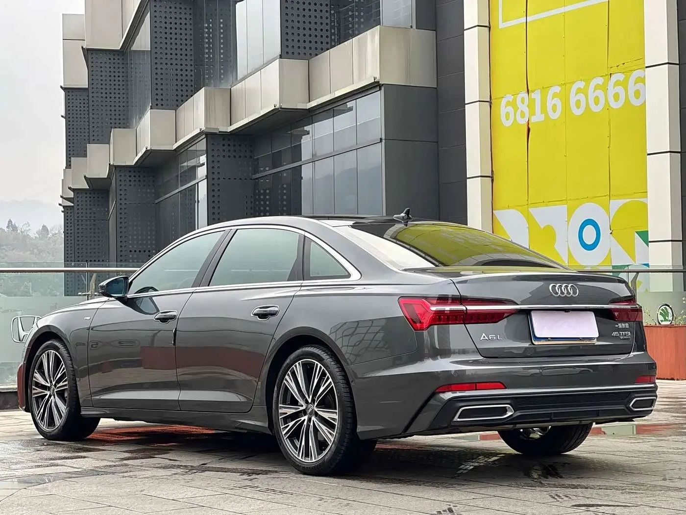Audi A6L 2019 — Фото 6/20