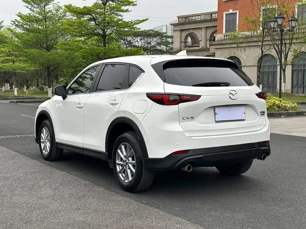 Mazda CX-5 2022 — Photo 15/19