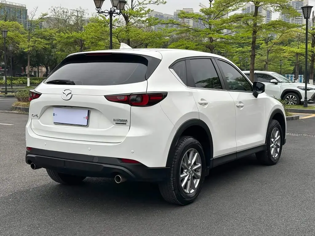 Mazda CX-5 2022 — Photo 17/19