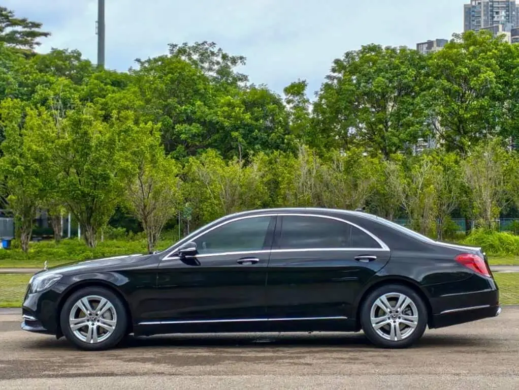 Mercedes-Benz S-Class 2017 — Photo 17/17
