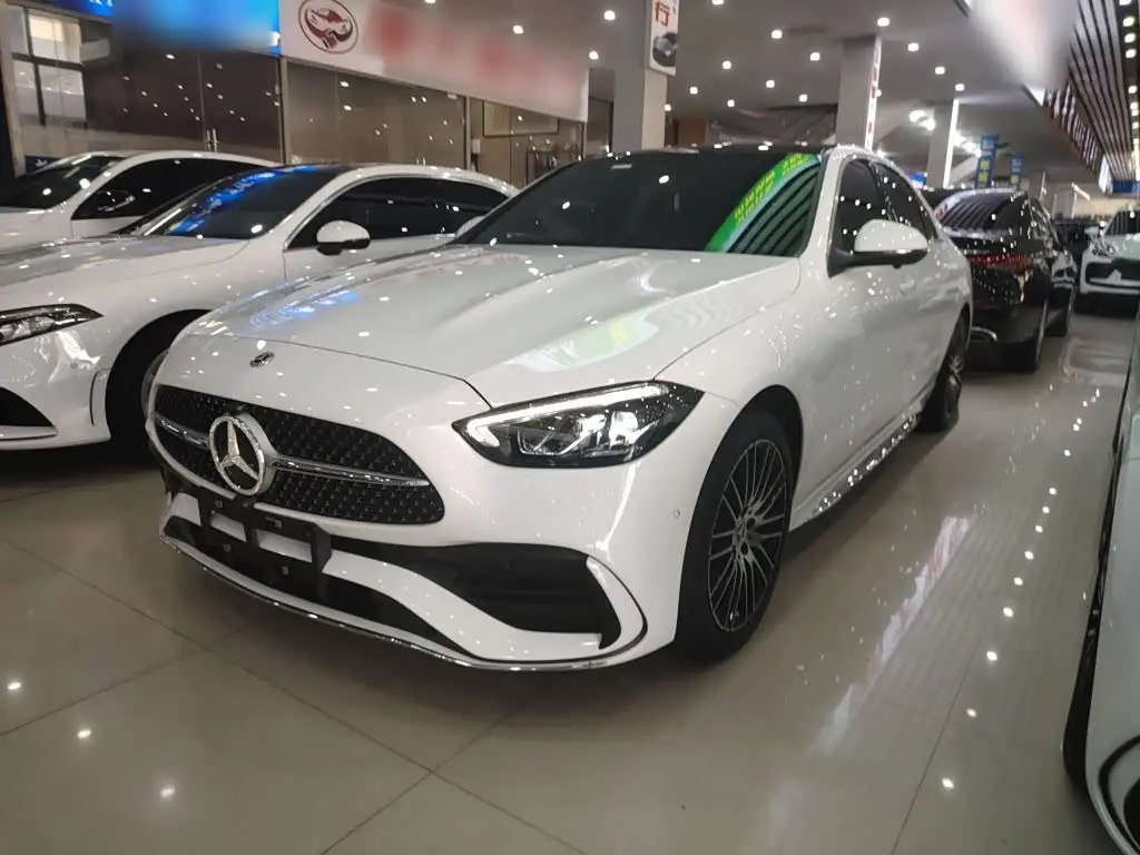Mercedes-Benz C-Class 2024 — Şəkil 1/18