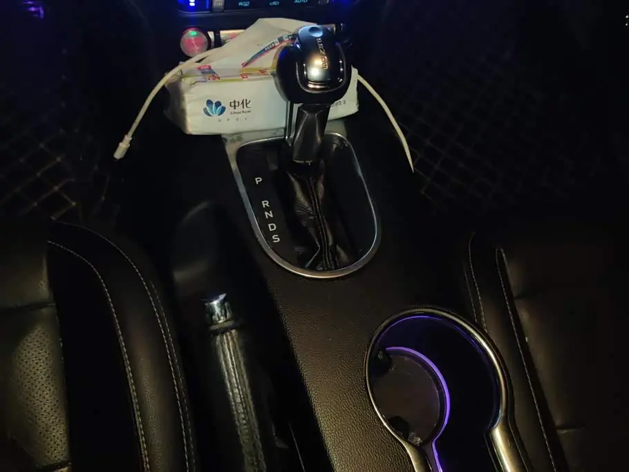 Ford Mustang 2019 — Şəkil 16/16