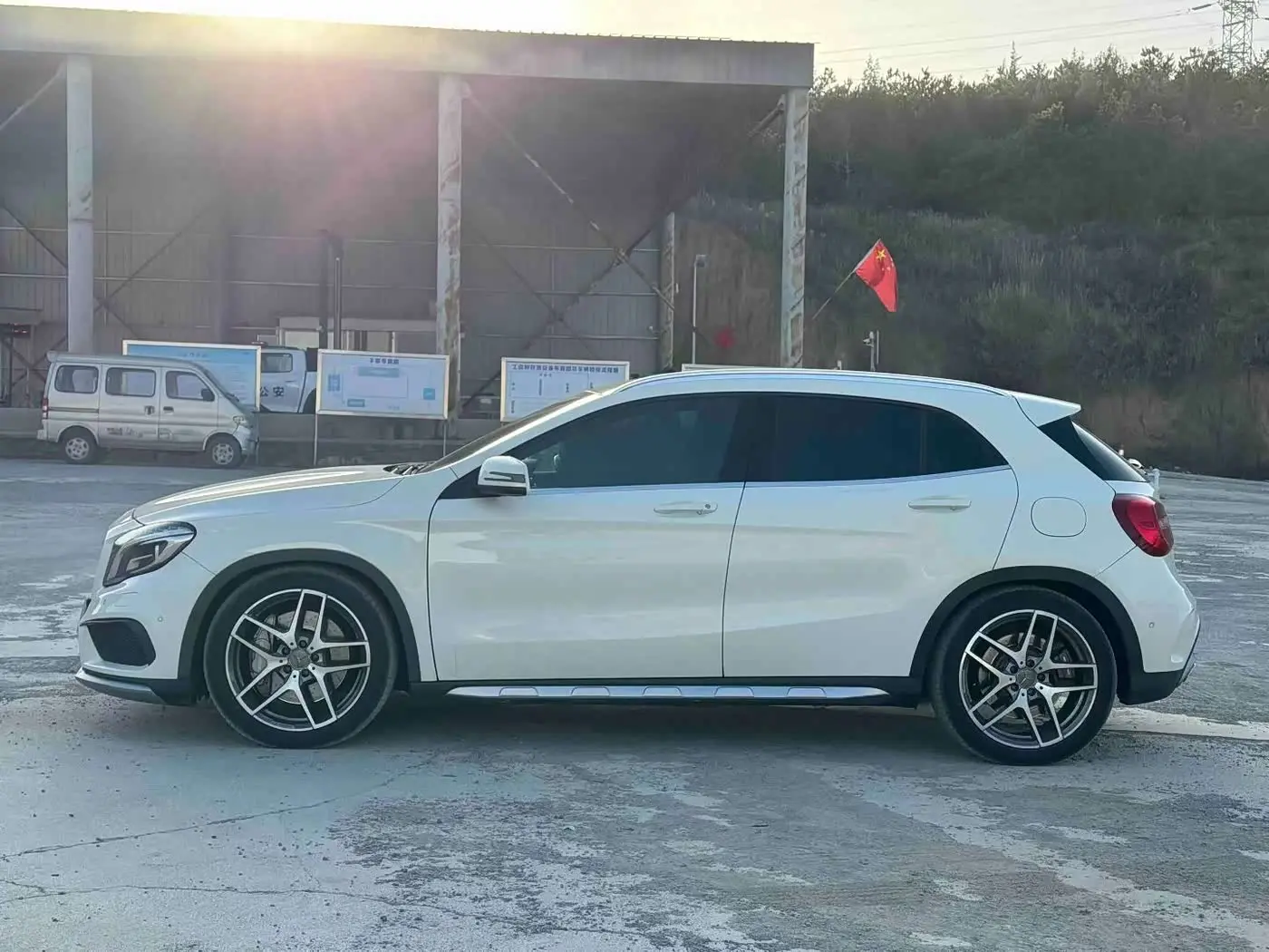 Mercedes-Benz GLA AMG 2016 — Photo 3/15
